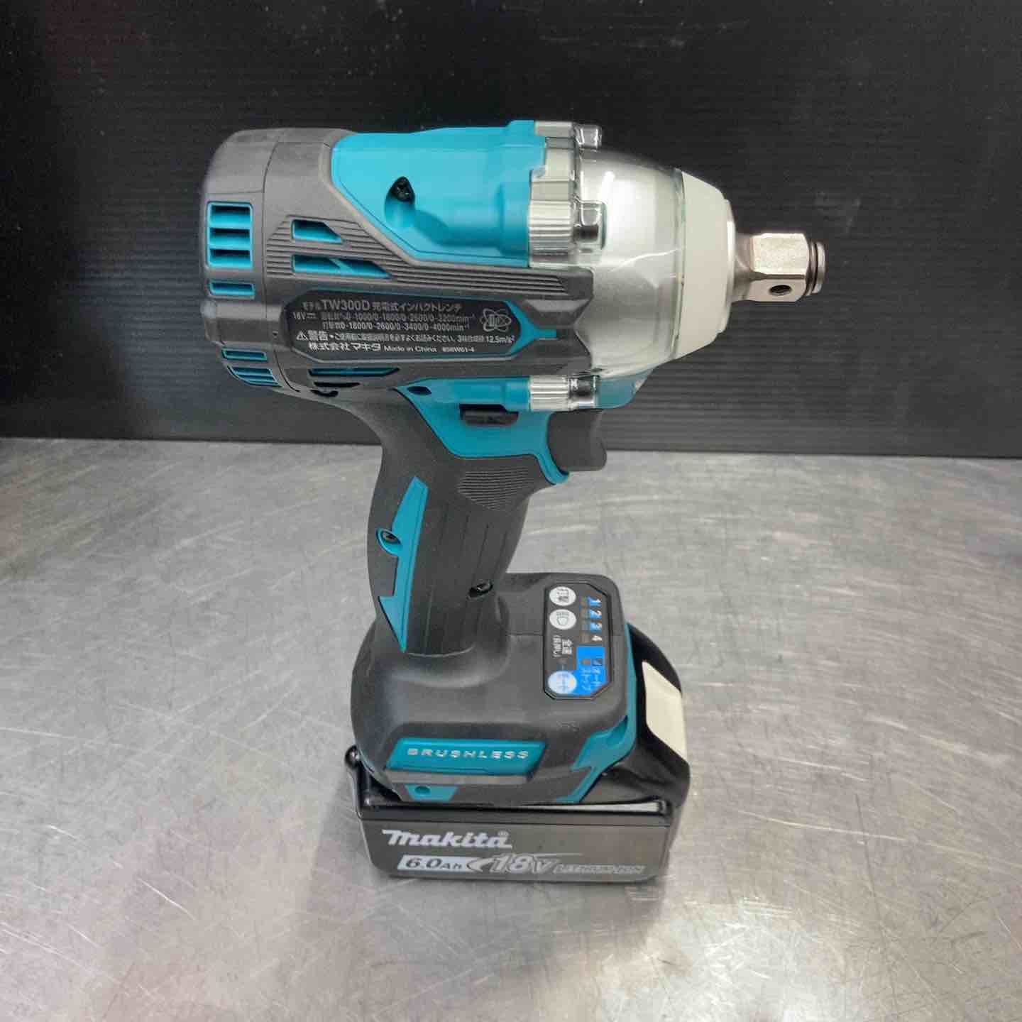 未使用 マキタ 充電式インパクトレンチ TW300DRGX 18V 6.0Ah 送料無料 シール剥がれ【K61_2】 充電器 バッテリ2本 makita 純正 セット マキタ TW300DRGX 充電式インパクトレンチ 充電式 RH-7814未使用品（展示品） ①公式
