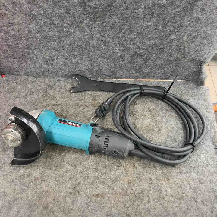☆マキタ(makita) 125mm ディスクグラインダ 9535B【鴻巣店】