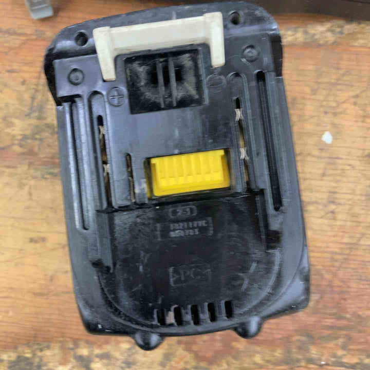 ★マキタ(makita) コードレスインパクトドライバー TD134DX2B【柏店】