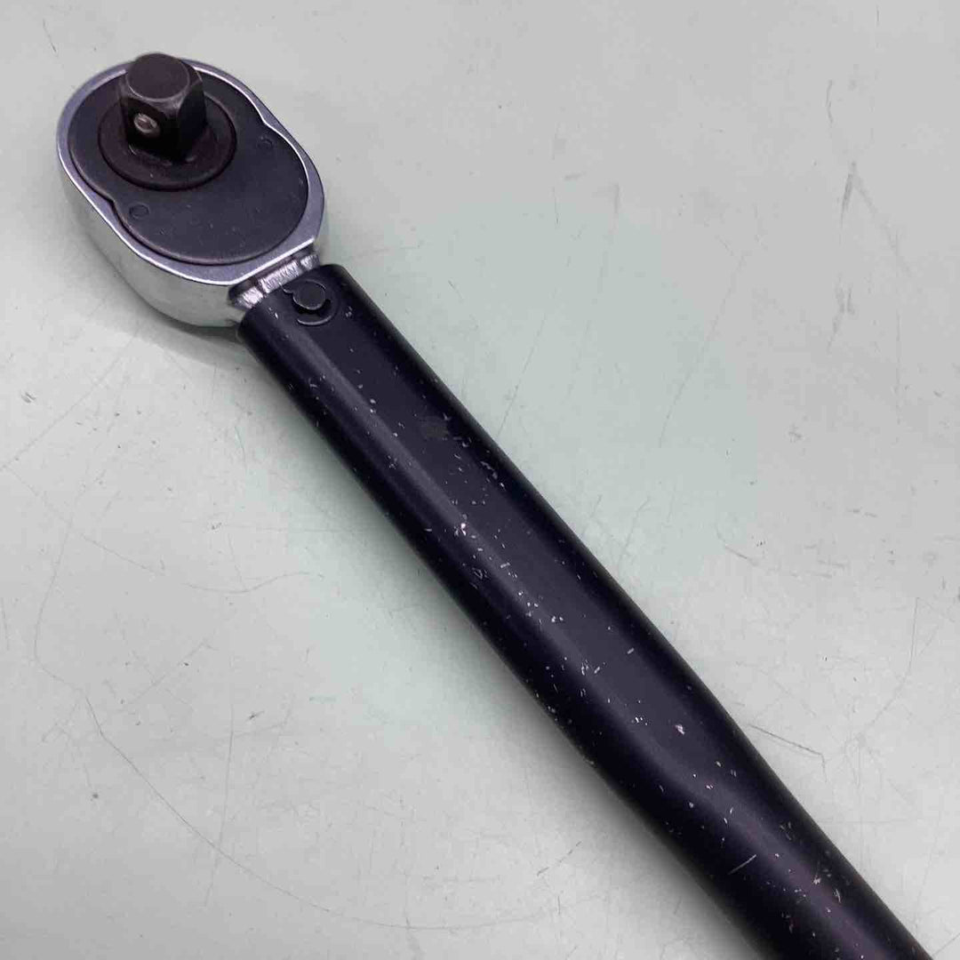 アストロプロダクツ 1/2DR プリセット型 トルクレンチセット マットブラック TQS041 2023 リミテッド ホイールレンチ 足回り ナット ボルト 17mm 19mm 21mm 【越谷店】