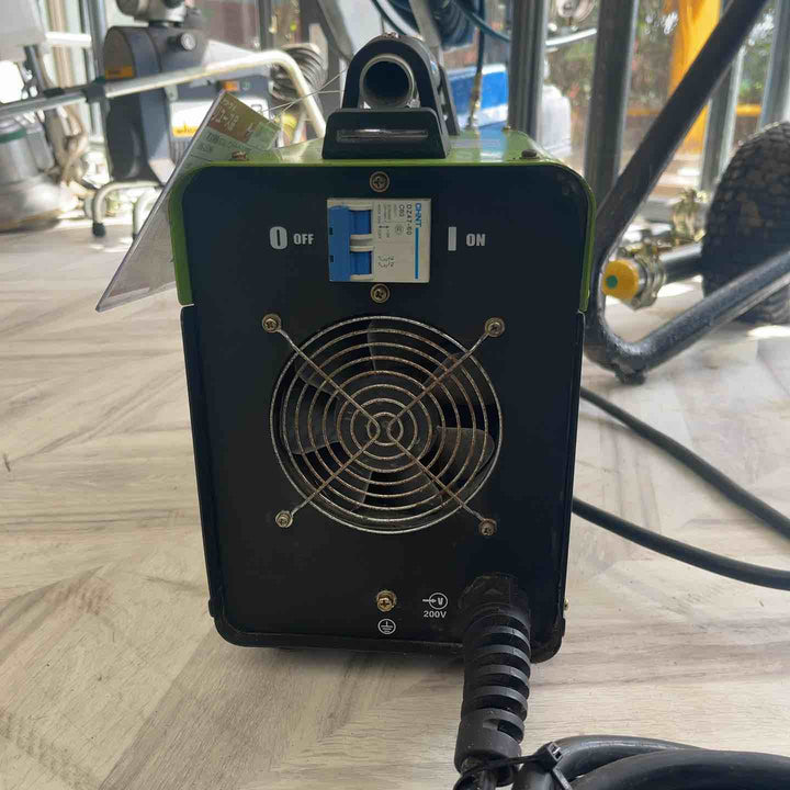 ◇育良精機(IKURA) インバーターライトアーク溶接機 ISK-LS250S【越谷店】