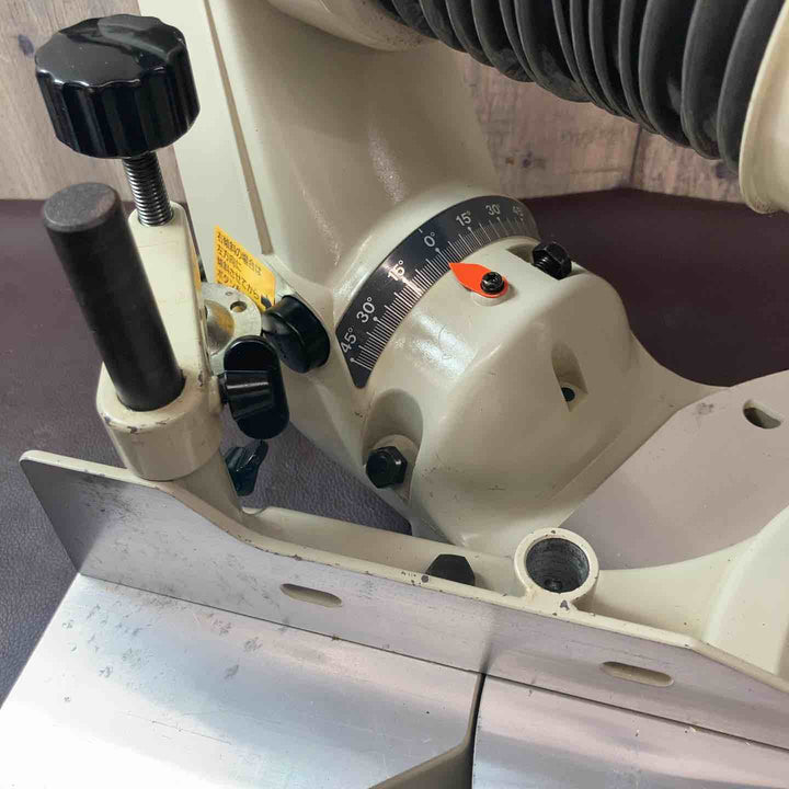 【中古品／店頭受取り限定】　マキタ(makita) 305mm 卓上スライド丸ノコ LS1211 木材切断 【東大和店】