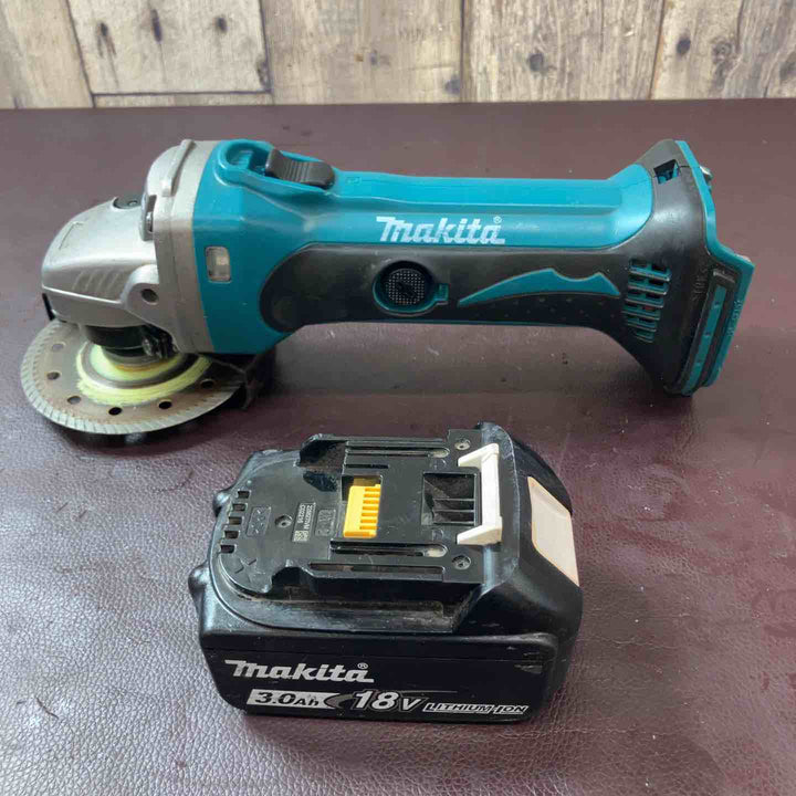 【中古品】マキタ(makita) コードレスディスクグラインダ GA402DZ 18V バッテリー1個付属【東大和店】