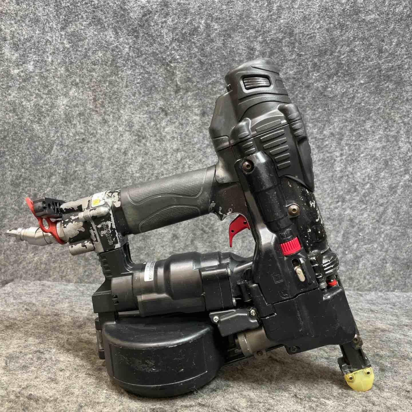 マックス(MAX) 高圧エアネジ打ち機 HV-R41G4 限定色ブラック【桶川店
