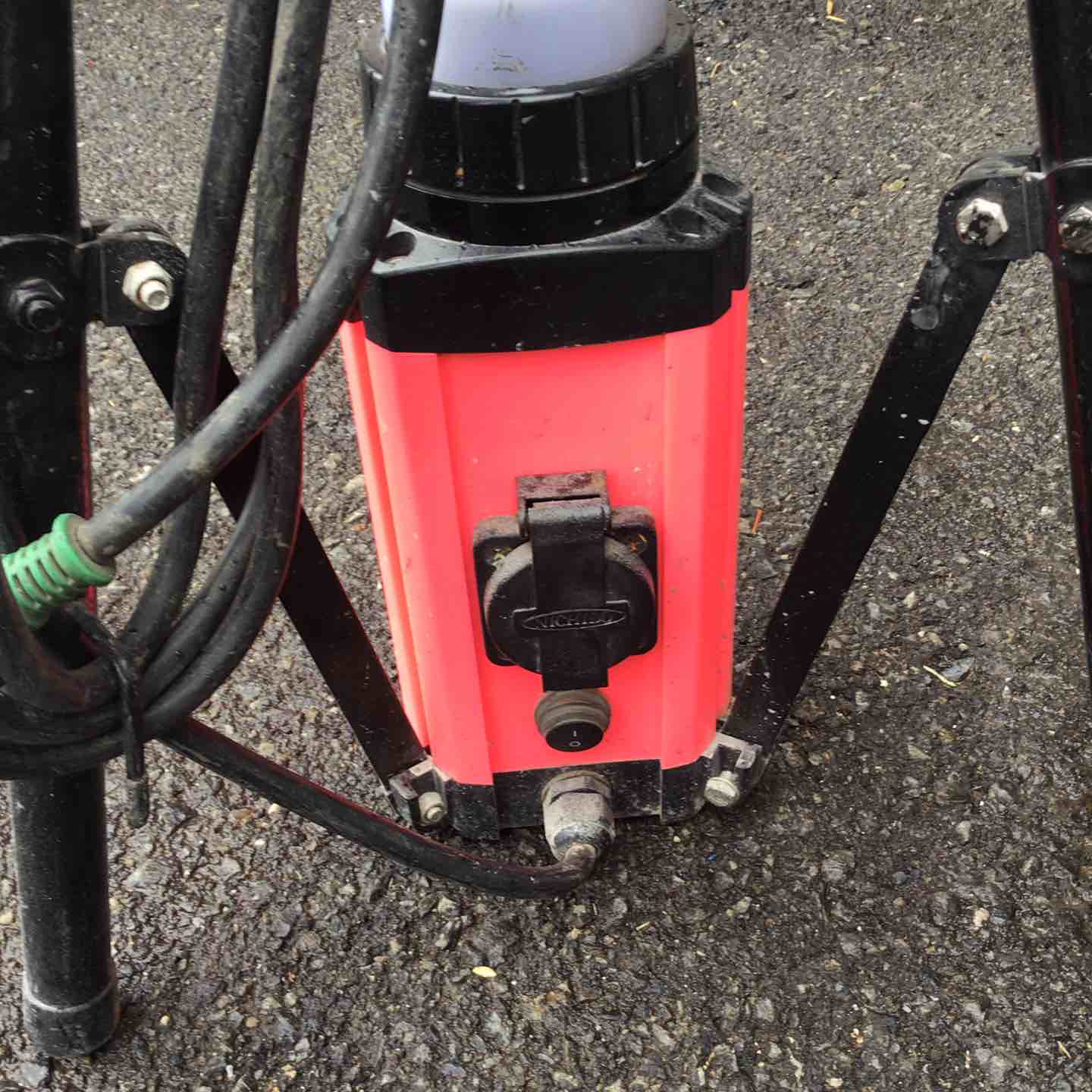 店頭受取り限定】◇日動 LEDアップライト LUL-100V3-100V-50K-PK【町田