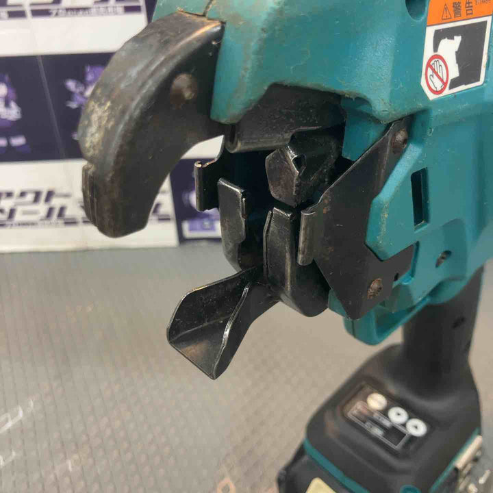 【中古品】マキタ(makita) コードレス鉄筋結束機 リバータイア TR180DZK【所沢店】