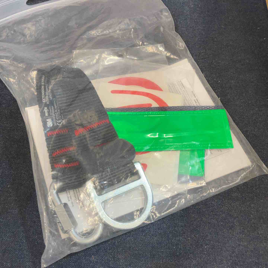 3M スリーエム 1161649LIT2 Mサイズ 巻取り式ランヤード ツイン【八潮店】