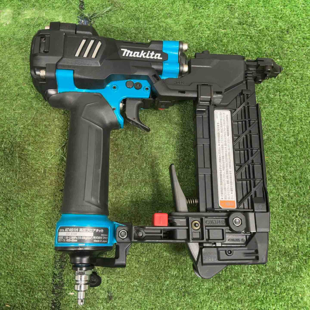 ★マキタ(makita) 高圧フロアタッカ AT451HM【草加店】