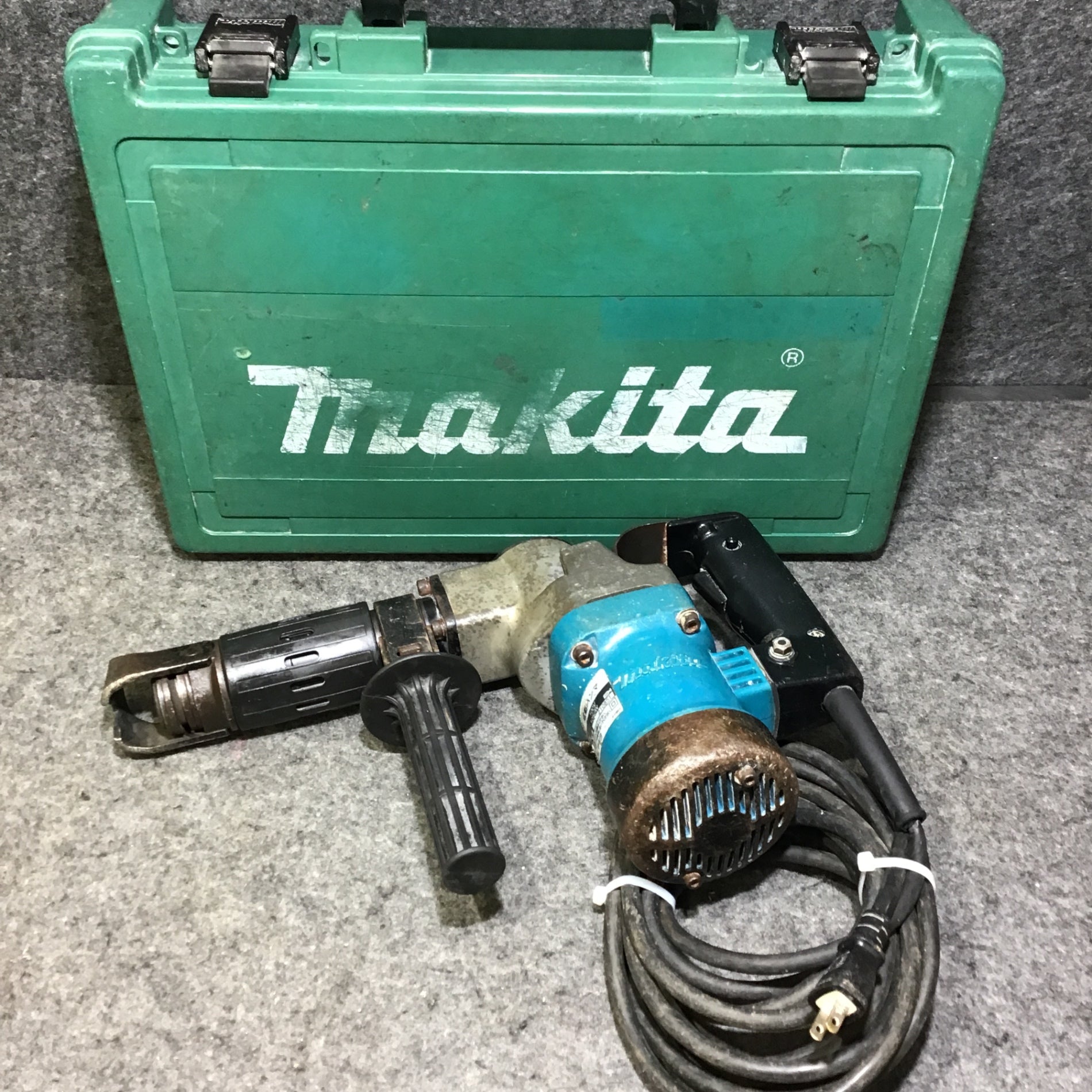 マキタ(makita) 電動ハンマ HM0810【桶川店】 – アクトツール 