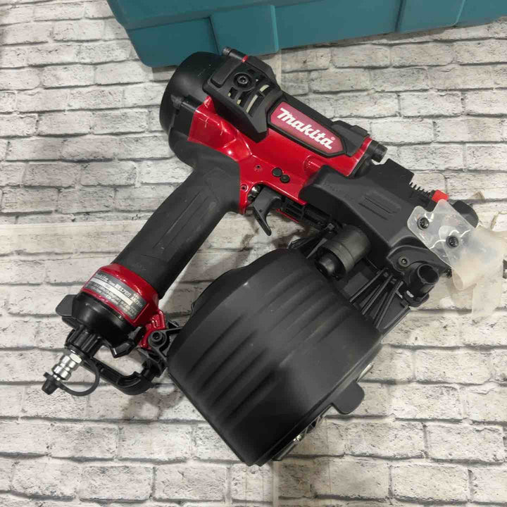 ★マキタ(makita) 高圧エア釘打ち機 AN731H【川口店】