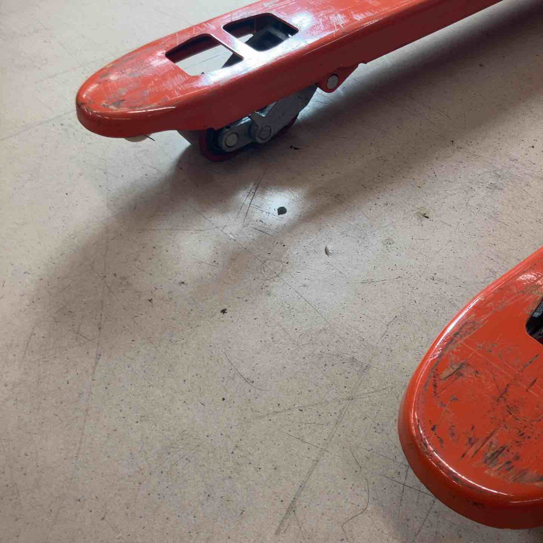 【中古品/店頭受取り限定】 ハンドリフト 2ｔ ハンドフォークリフト 【東大和店】