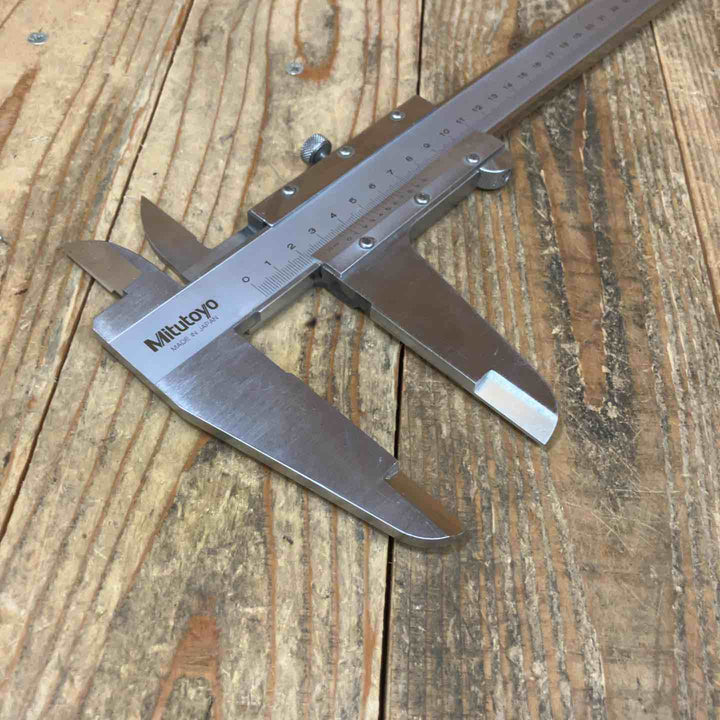 ◇ミツトヨ(Mitutoyo) M型標準ノギス N60 60cm【所沢店】 クランプねじ少し歪み(固定は可能)