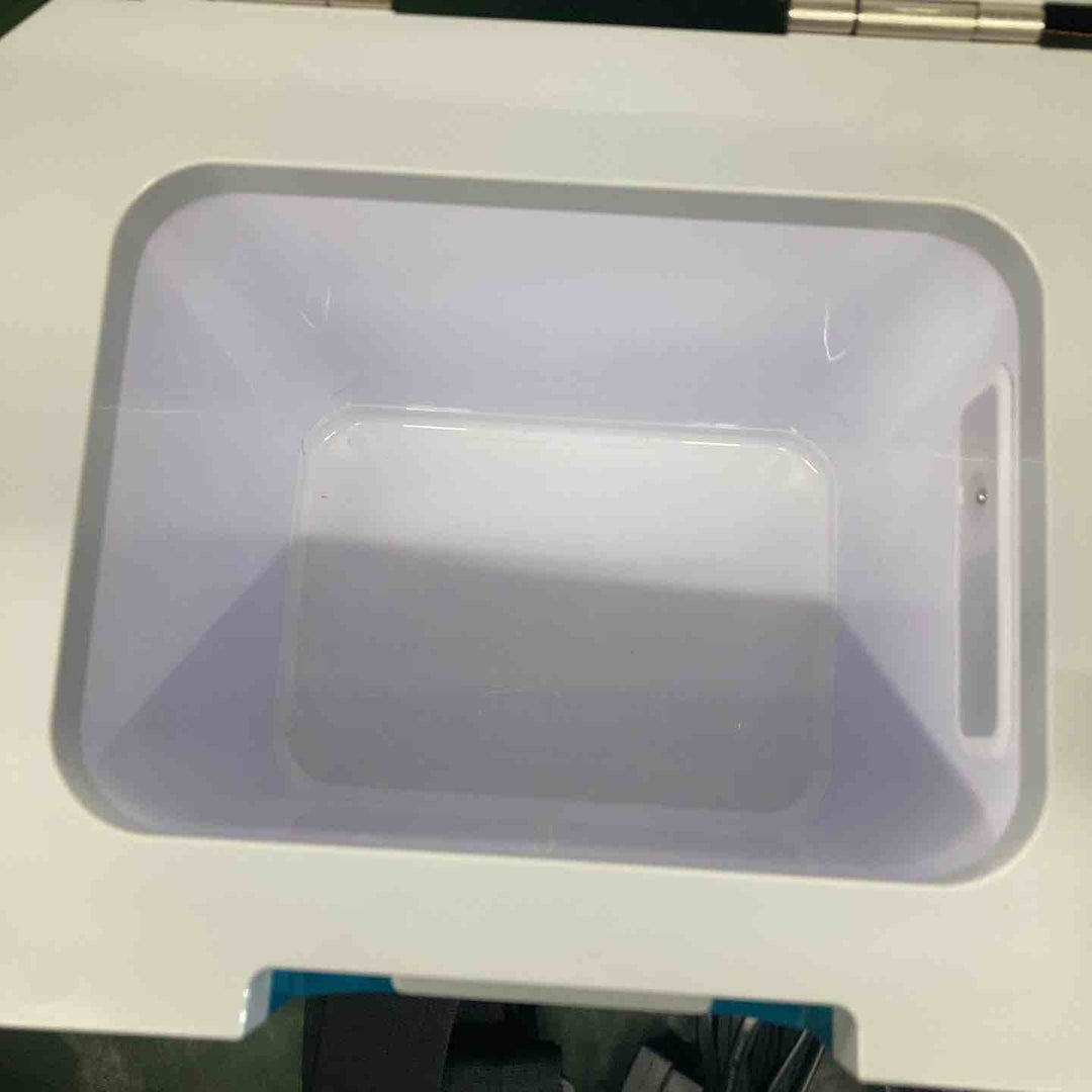 ★マキタ(makita) コードレス冷温庫 CW003GZ　18V,40V対応【戸田店】