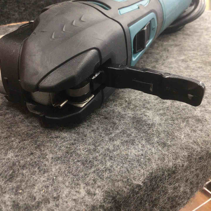 【中古品】 マキタ/makita マルチツール TM3010CT 【鴻巣店】
