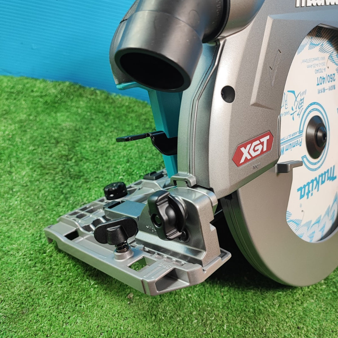 マキタ(Makita) 260ミリ充電式マルノコ 40Vmax バッテリ・充電器別売 HS011GZ 青【岩槻店】