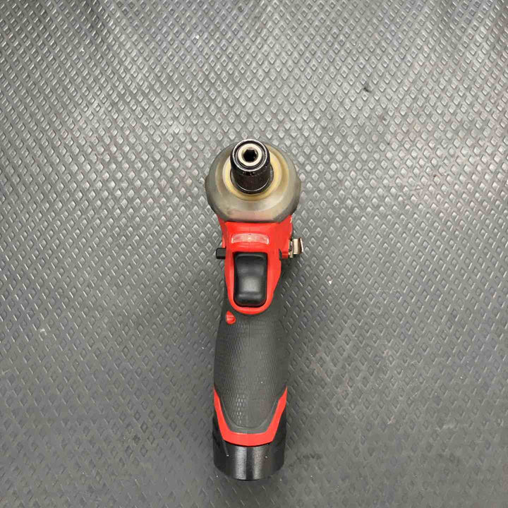 ◇ミルウォーキー(milwaukee)  M12 FUEL サイレントインパクトドライバー M12 FQID-0 JP 12V3.0Ahバッテリー付き【鴻巣店】