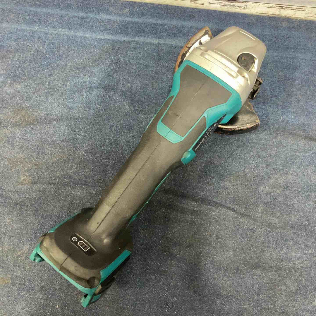 ☆マキタ(makita) 125mmコードレスディスクグラインダ GA508DZ【八潮店】