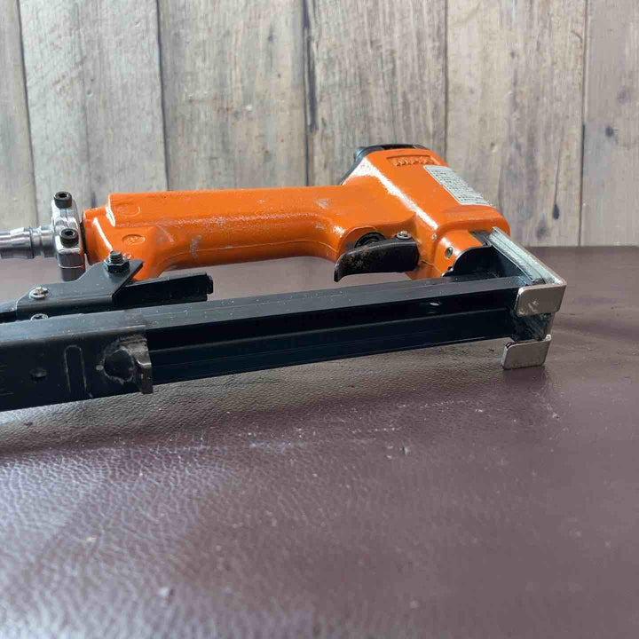 【中古品】 マックス(MAX) 常圧エアタッカ TA-20A/422Jキュウオン 【東大和店】