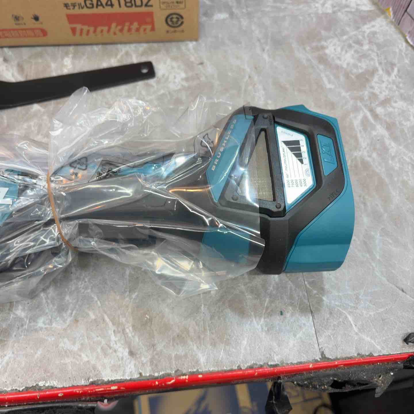 ☆マキタ(makita) 100mmコードレスディスクグラインダ GA418DZ【八潮店