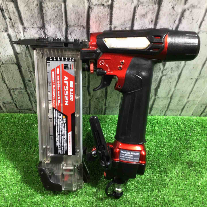 ★マキタ(makita) 高圧フィニッシュネイラ AF552H【川口店】