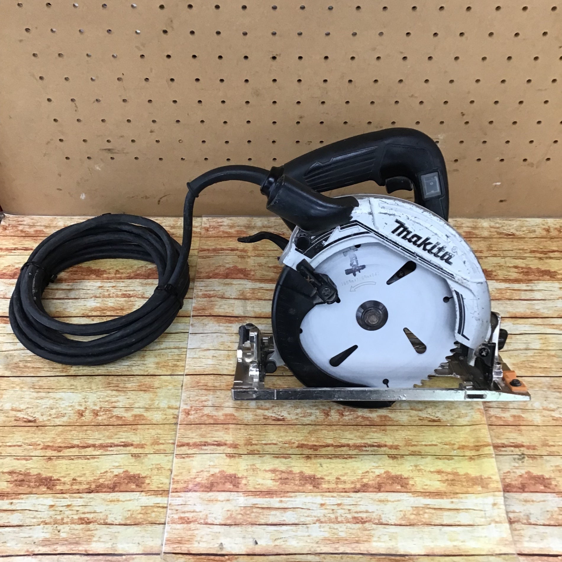 Makita XSH04 165mm マルノコ Makita XSH04 165mm マルノコ