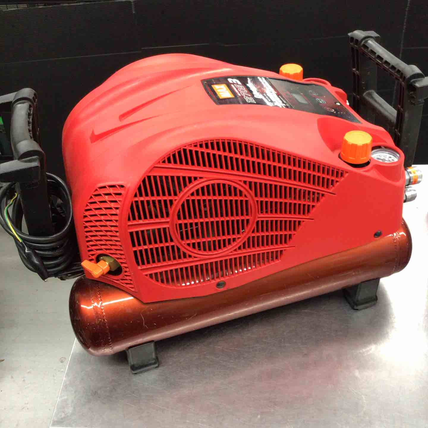 ☆マックス(MAX) エアコンプレッサー AK-HH1270E3_レッド【戸田店