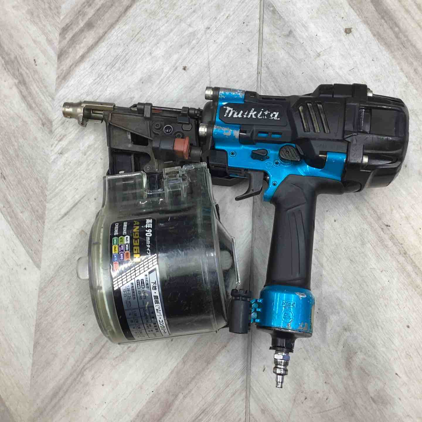 マキタ(makita) 高圧エア釘打ち機 AN936HM Amazon | マキタ マキタ(makita) 高圧エア釘打ち機 AN936HM Amazon | マキタ