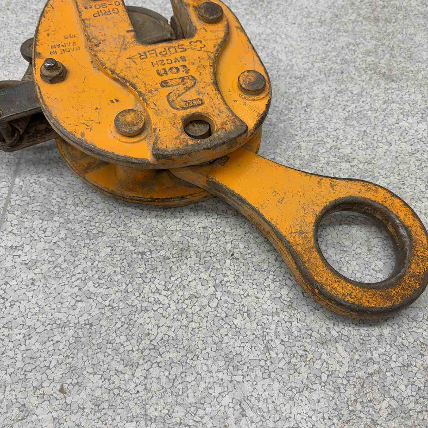 スーパーツール 2t 横吊りクランプ (ロックハンドル機構付)② HLC2H