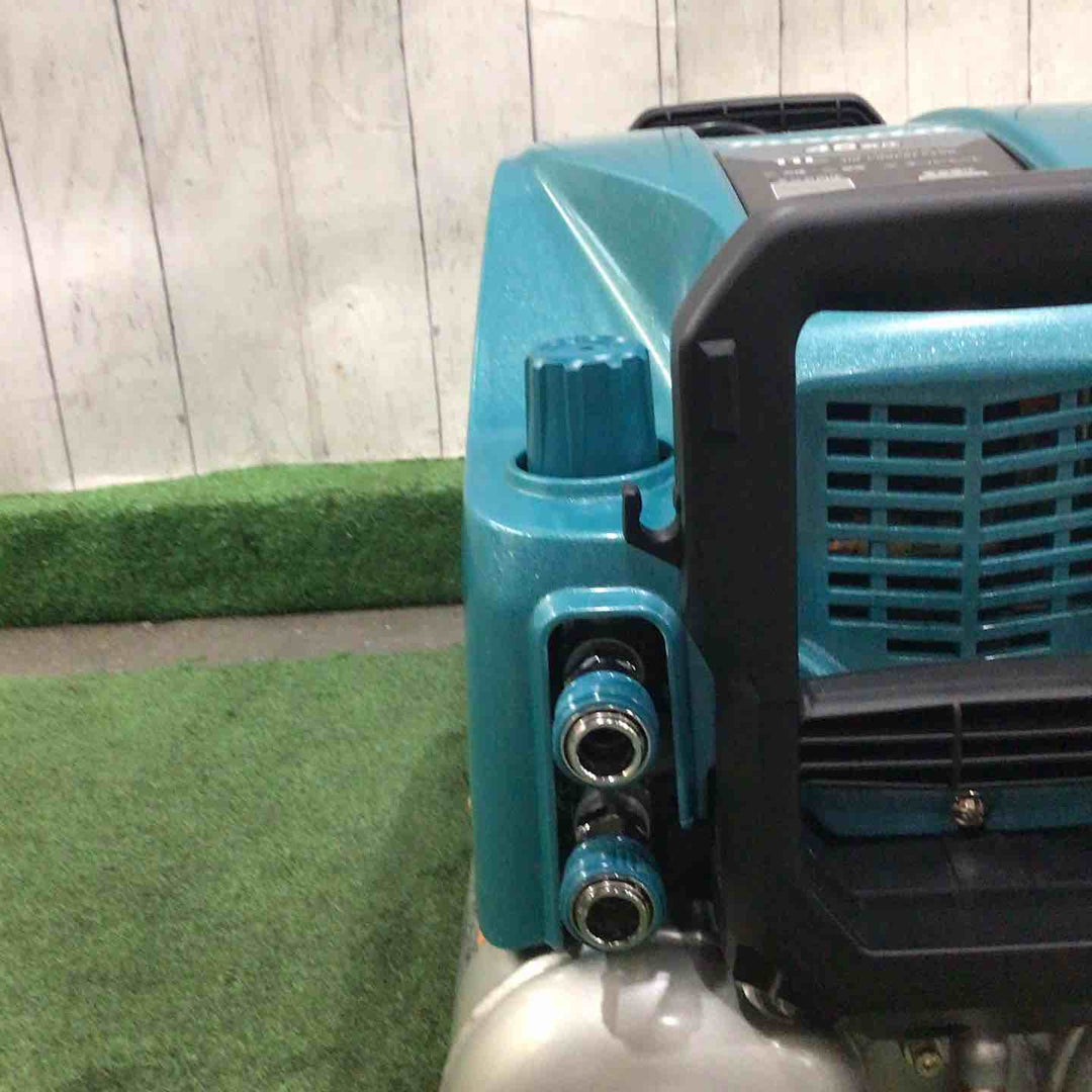 ★マキタ(makita) エアコンプレッサー AC500XL【川口店】