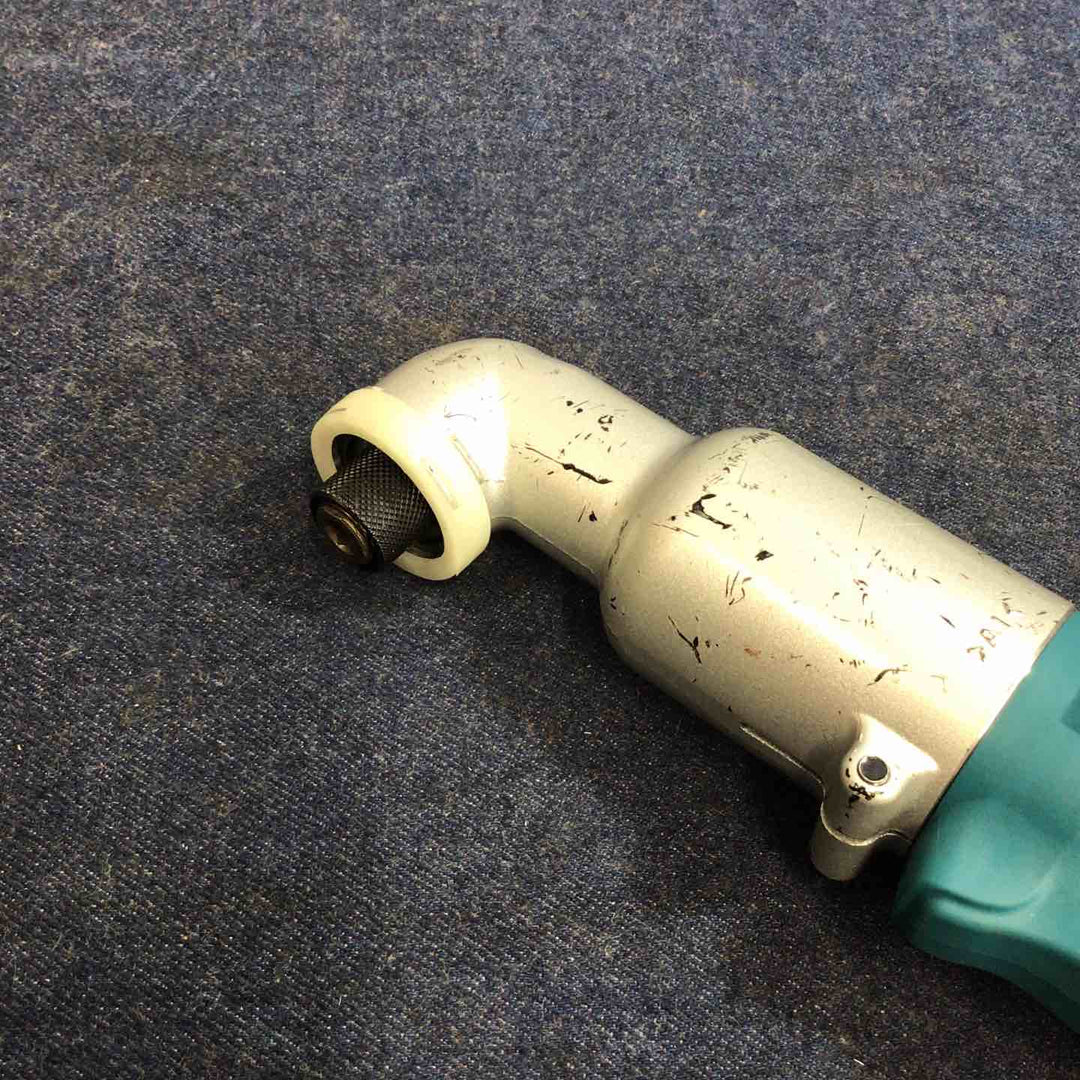 ★マキタ(makita) 充電式アングルインパクトドライバ 18V TL061DZ【八潮店】