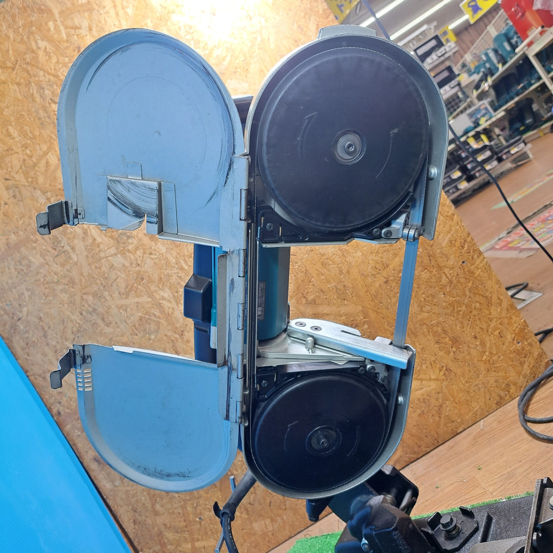 ★マキタ(makita) ポータブルバンドソー 2107FW 平バイス式 定置式【岩槻店】