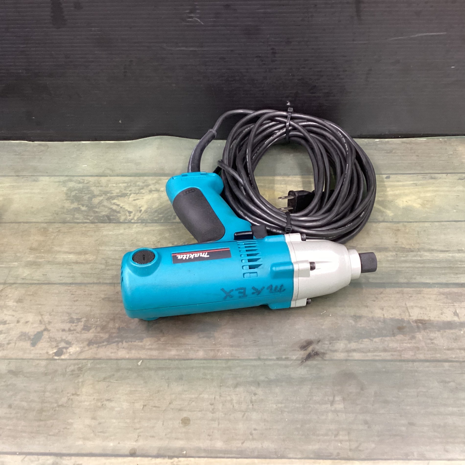 マキタ(makita) インパクトドライバ 6952 【東大和店】 – アクトツール