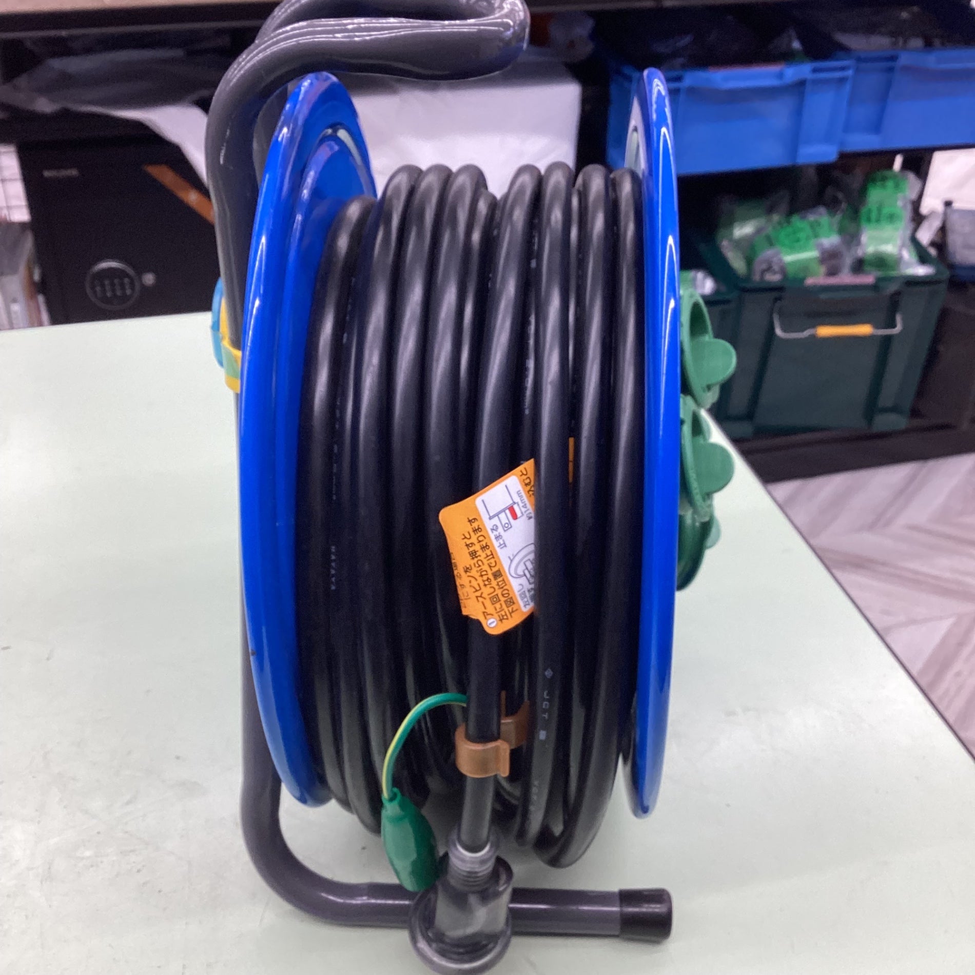 〇ハタヤ(HATAYA) 防雨型サンデーレインボーリール単相100V 〇ハタヤ(HATAYA) 防雨型サンデーレインボーリール単相100V