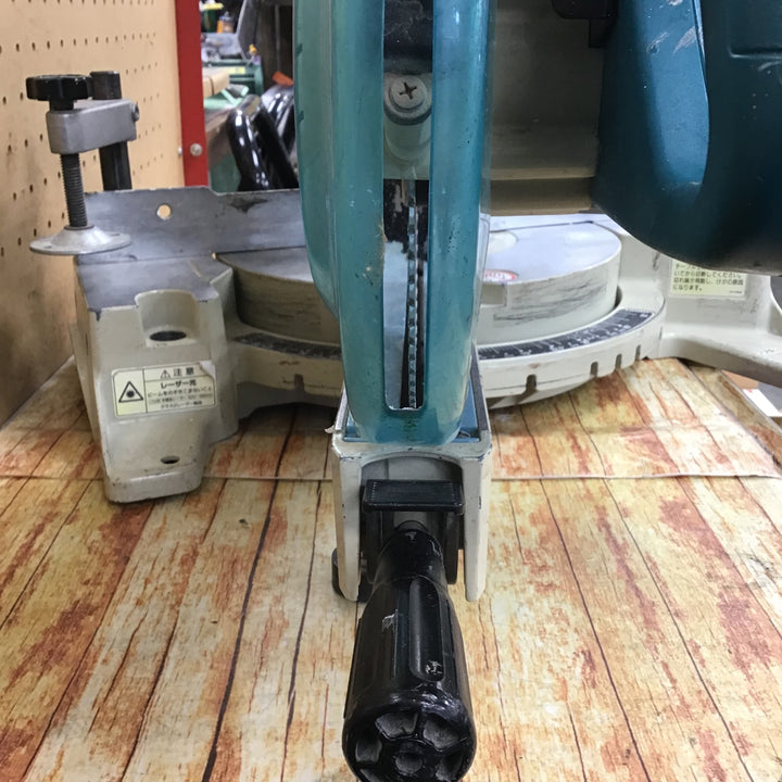 【店頭受取り限定】〇マキタ(makita) 190mm卓上スライドマルノコ LS0715FL【川崎店】