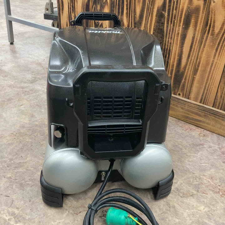 ★マキタ(makita) エアコンプレッサー AC500XLB【所沢店】