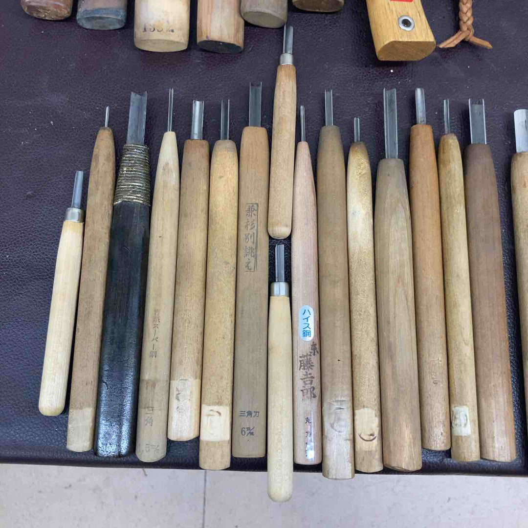 【中古品】 彫刻刀・ナイフ・砥石104点まとめ 和工具・鑿・木工 【東大和店】