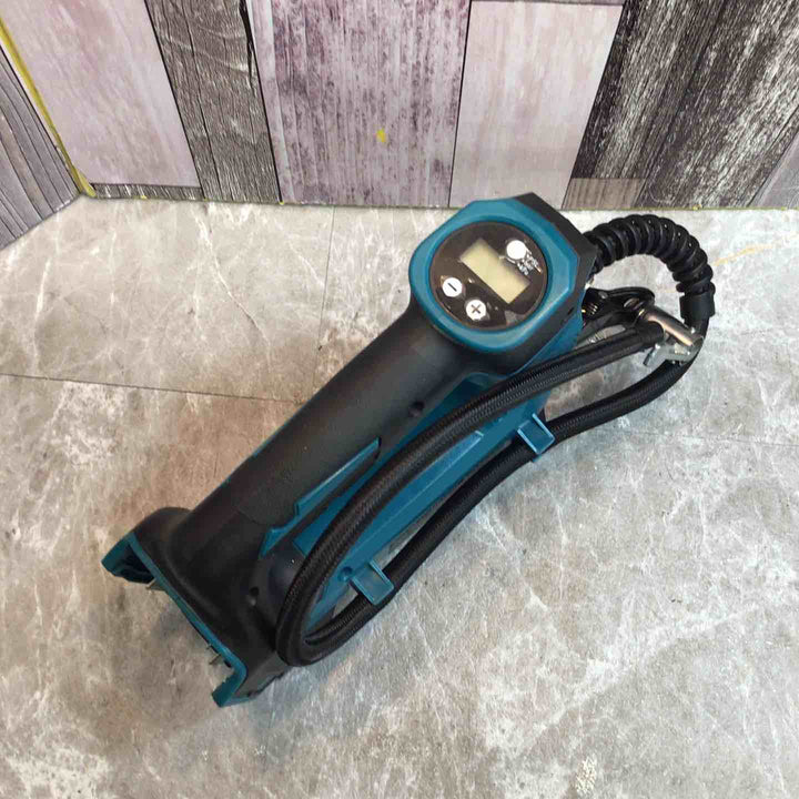 ★マキタ(makita) コードレス空気入れ MP180DZ【八潮店】