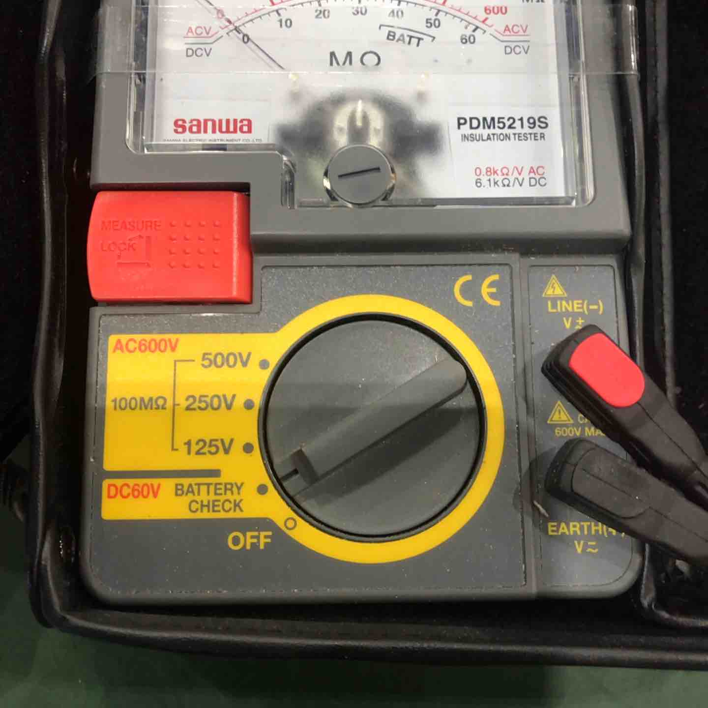 サンワ PDM5219S 絶縁抵抗計【野田愛宕店】【店頭取引限定】【中古】管理番号：ITVGILSZSNAM 三和電器計器 SANWA サンワ 絶縁抵抗計 PDM5219S-Pの中古 未使用品