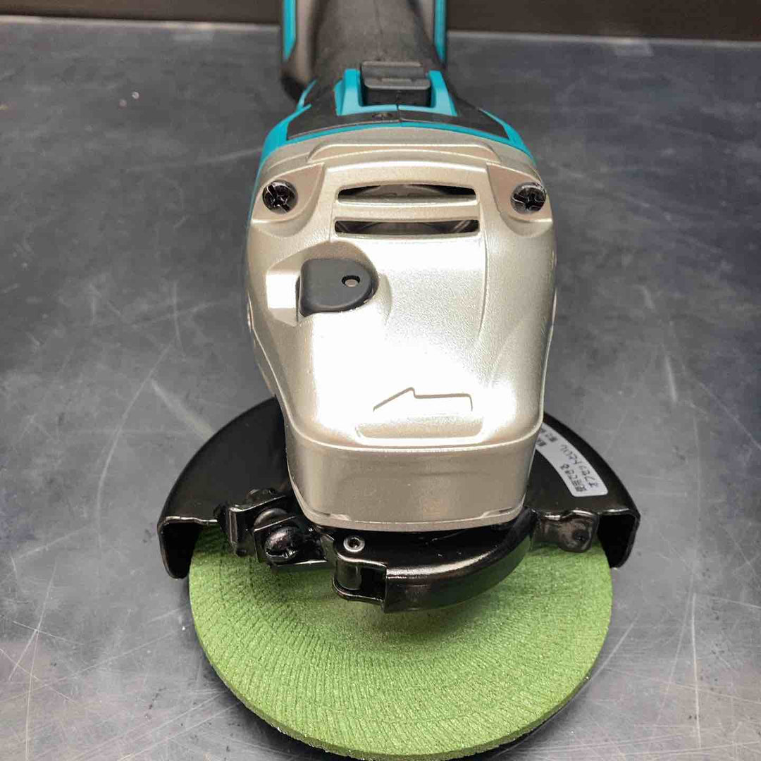 マキタ(makita) 100mmコードレスディスクグラインダ GA404DZN (GA404DN)【川越店】