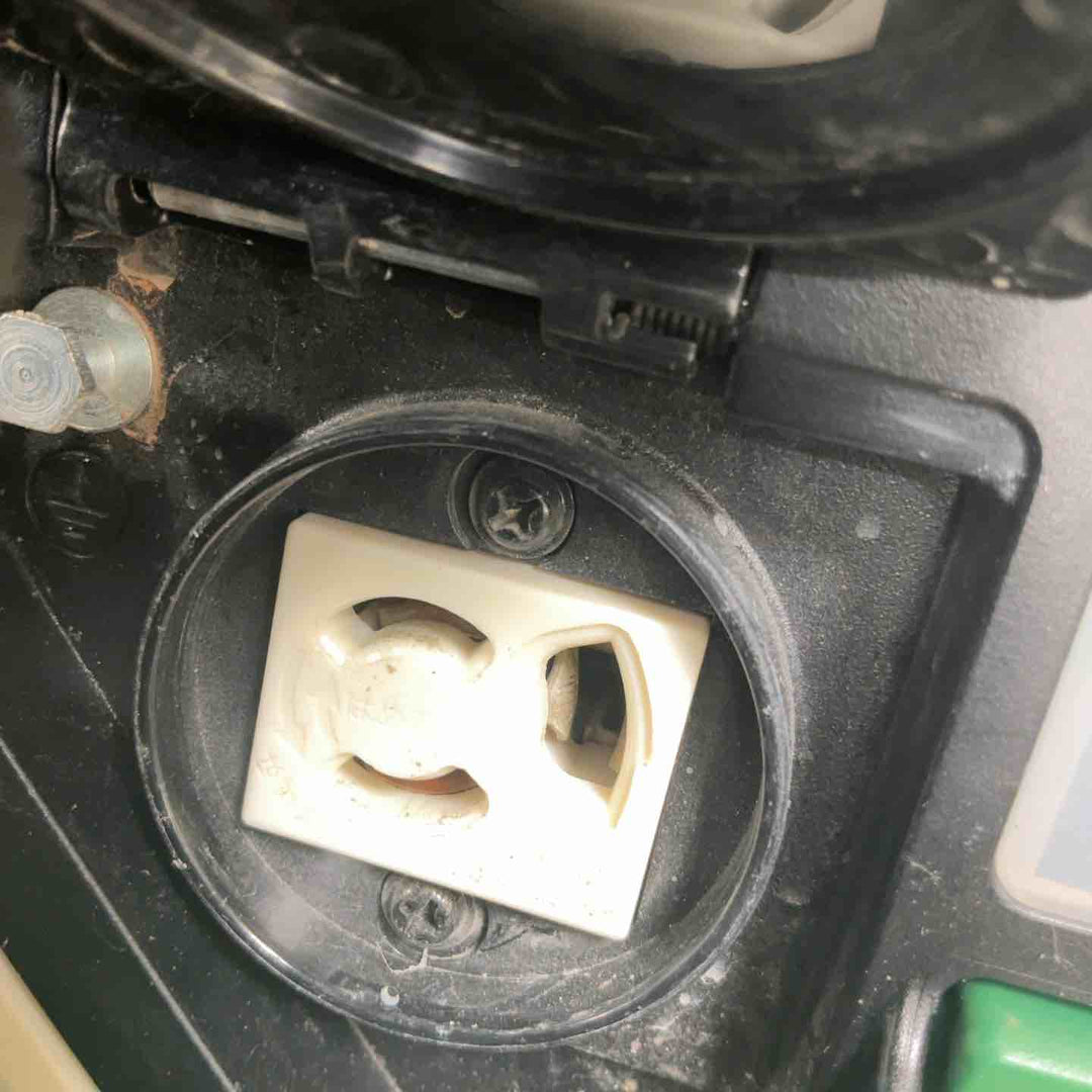 ☆ハイコーキ(HIKOKI ※旧:日立工機)  集じん機 乾湿両用 RP150YB【草加店】