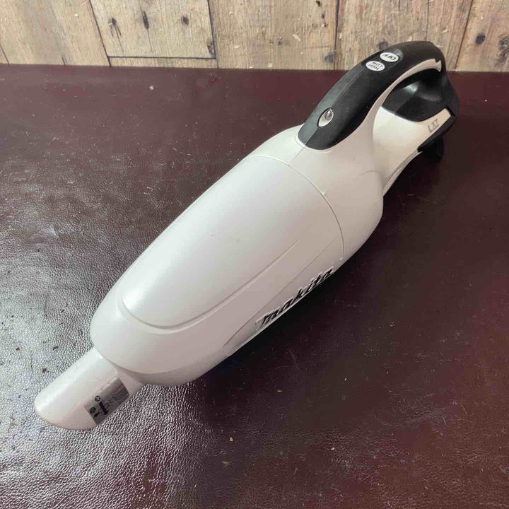 【中古品】☆マキタ(makita) コードレスクリーナー CL141FDZW バッテリー付属【東大和店】