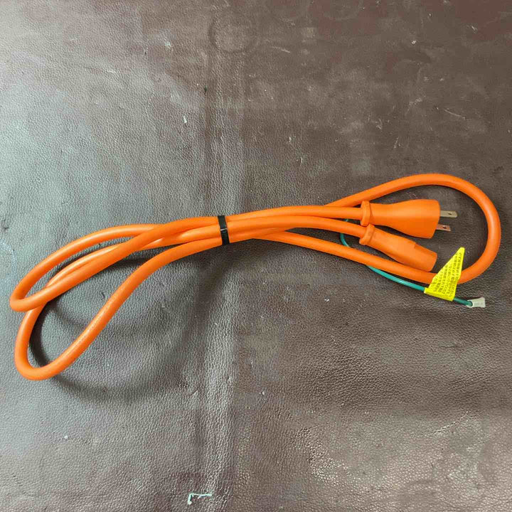 【中古品】Jackery ジャクリ ポータブル電源 JE-2000A 蓄電器 ACケーブル1本付属【東大和店】