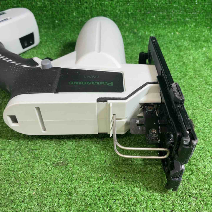 パナソニック(Panasonic) コードレス角穴カッター本体のみ EZ4543X-B【藤沢店】