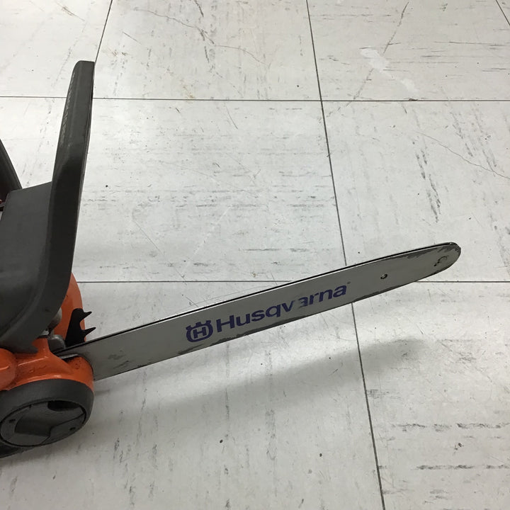 【中古品】 ハスクバーナー/Husqvarna エンジンチェーンソー・135e 【鴻巣店】