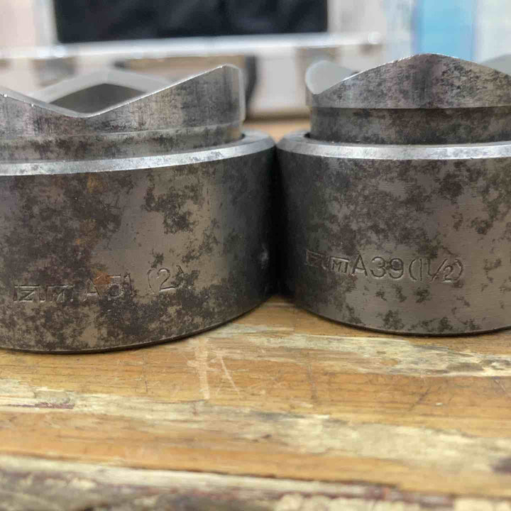 【現状品 】泉精器/IZUMI 電動油圧工具アタッチメント パンチャー150AT-7PD 鉄筋カッター150AT-S13【柏店】