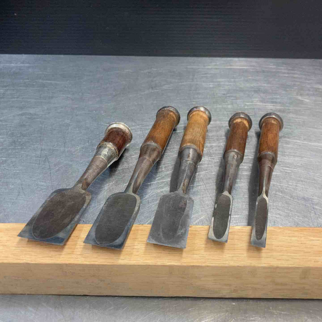 【中古品】 山弘 鑿 5本まとめ売り 叩き鑿 鉋 大工道具 他 骨董品 【東大和店】