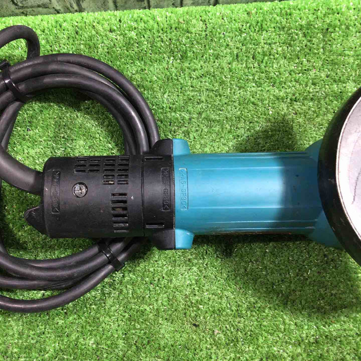 ☆マキタ(makita) 125mm ディスクグラインダ 9535B【川口店】