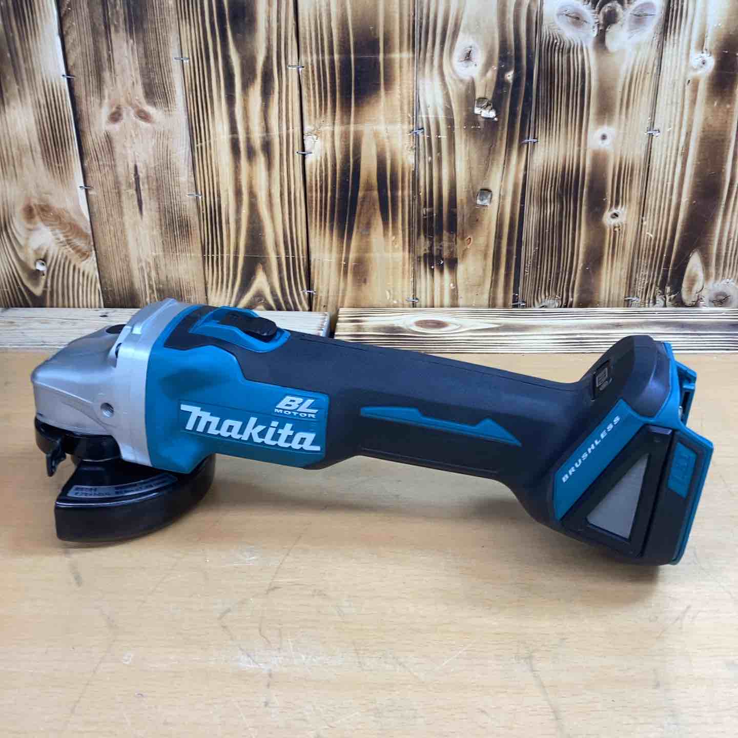 マキタ DA404DN ディスクグラインダー　18V【野田愛宕店】【店頭取引限定】【中古】管理番号：ITHD4ZFOQ03S マキタ DA404DN ディスクグラインダー 18V【野田愛宕店】【店頭取引