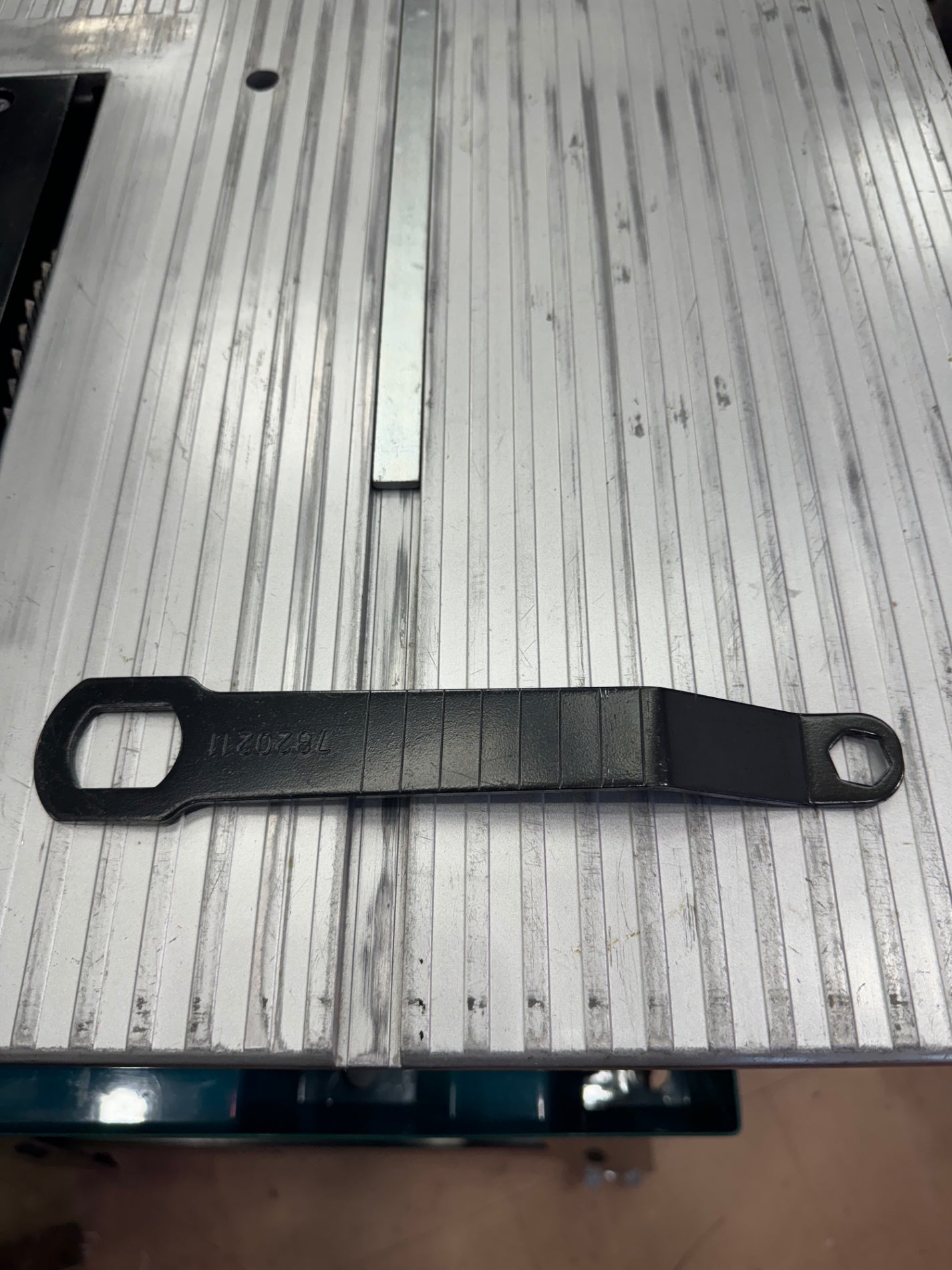 店頭受取り限定】☆マキタ(makita) マルノコ盤 2703【草加店