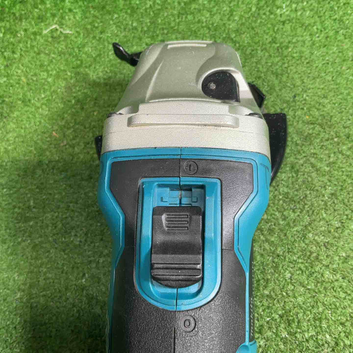 マキタ(makita) 100mmコードレスディスクグラインダ GA404DZN (GA404DN)【藤沢店】